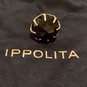 Ippolita size 8, 18k yellow gold black onyx ring